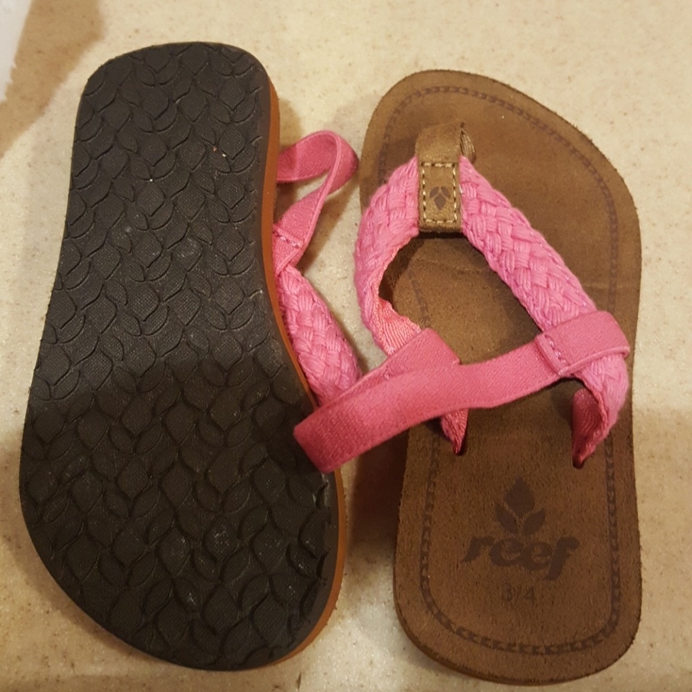 Reef toddler sandals size 3/4